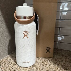 Hydro Flask Sea Salt 32 oz